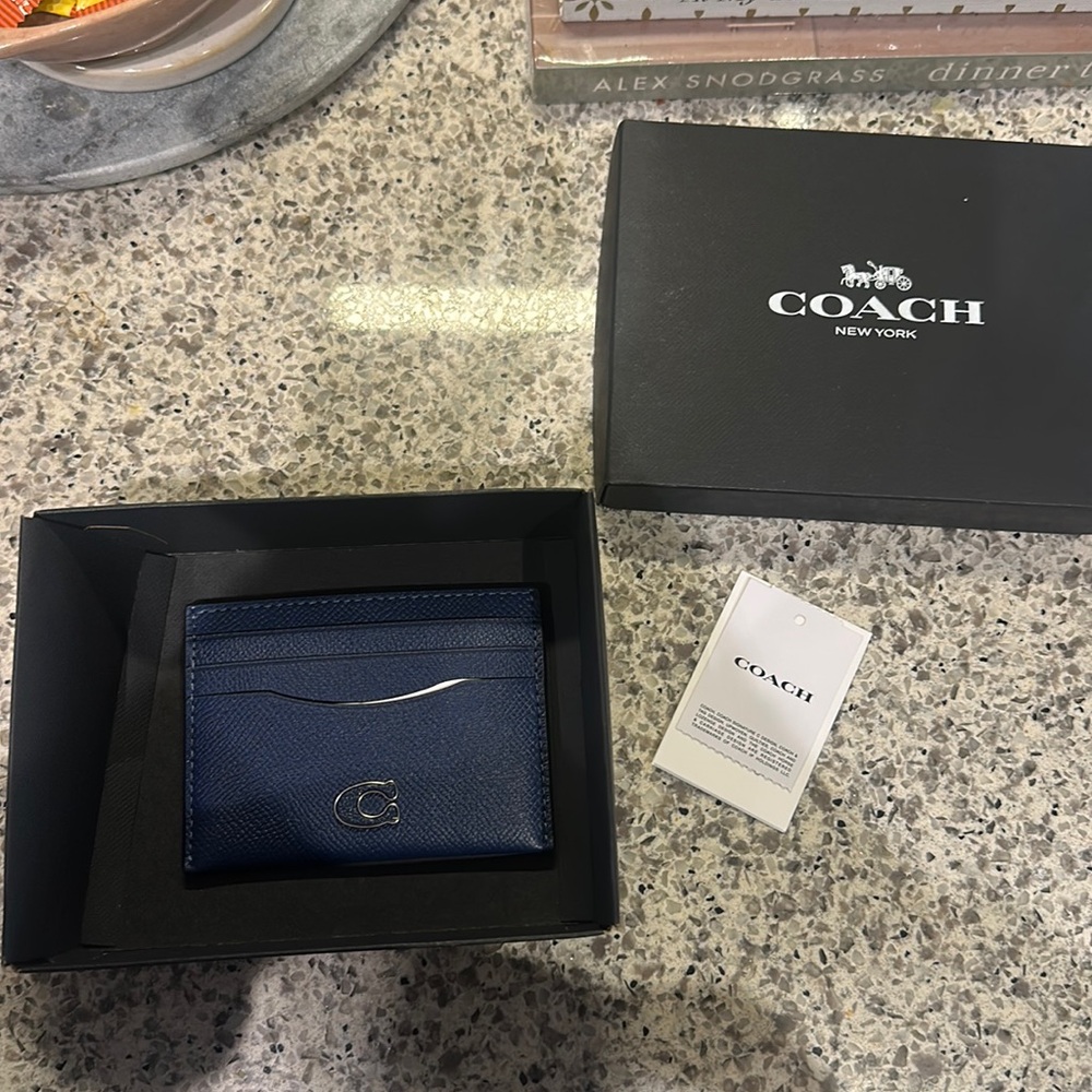NWT Coach card case